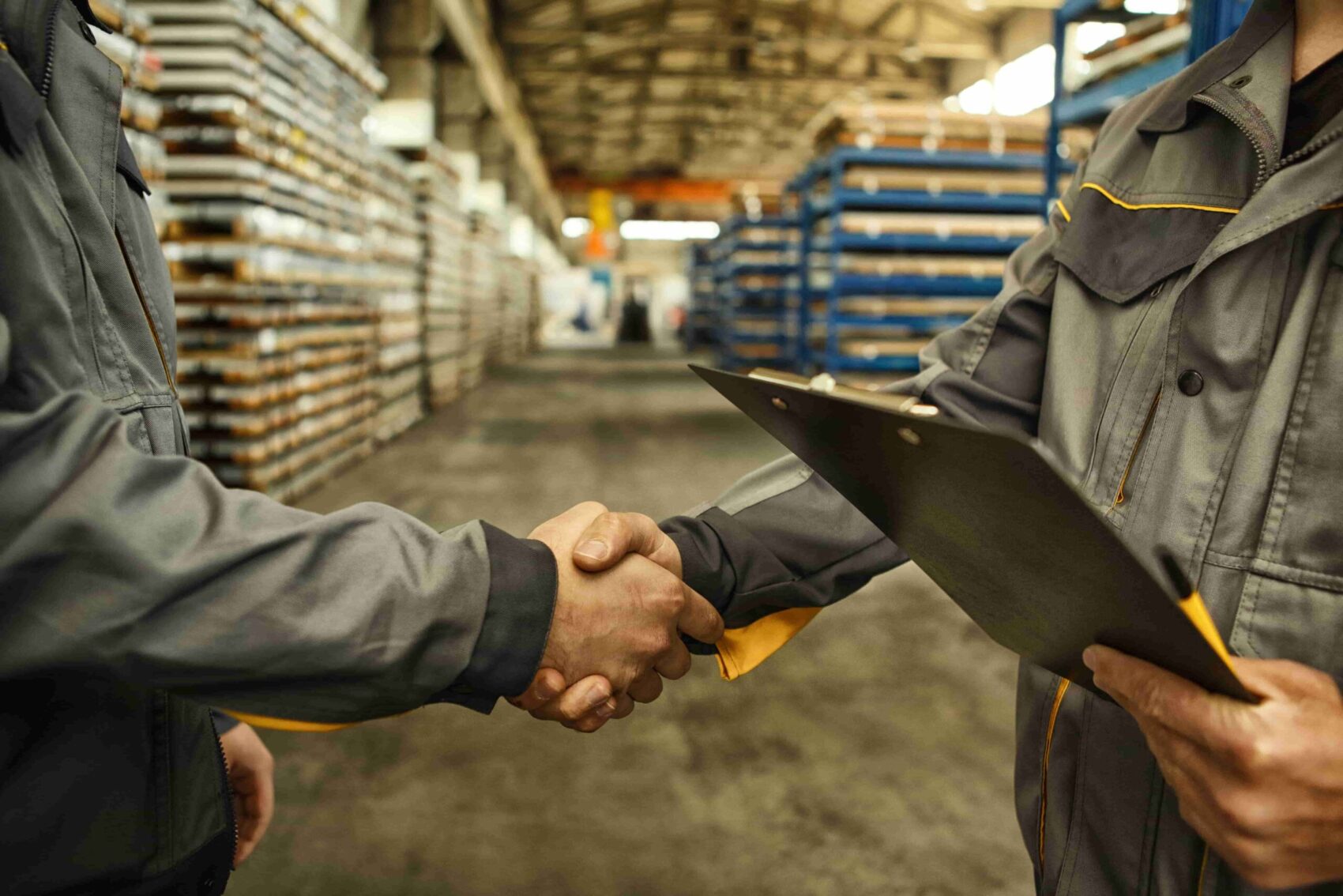 handshake-Stocking-warehouse